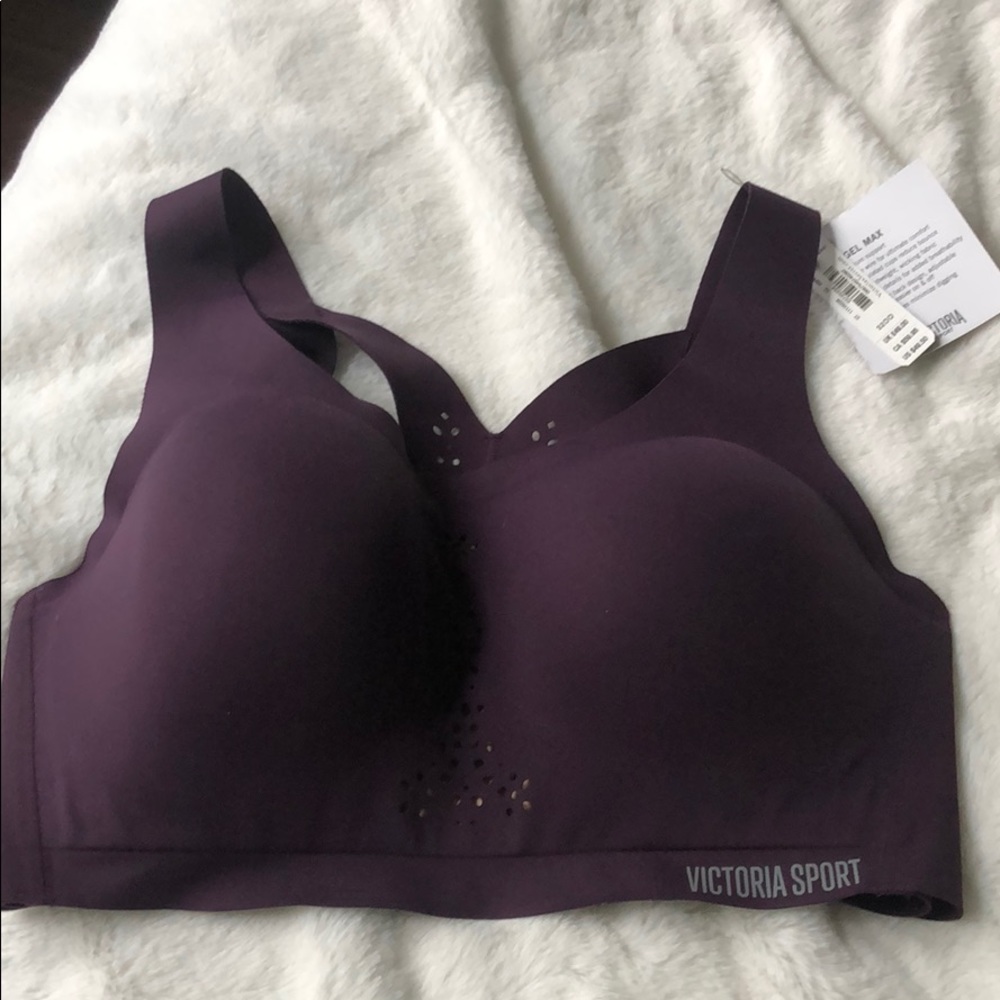BRAND NEW Victoria Secret max support sports bra